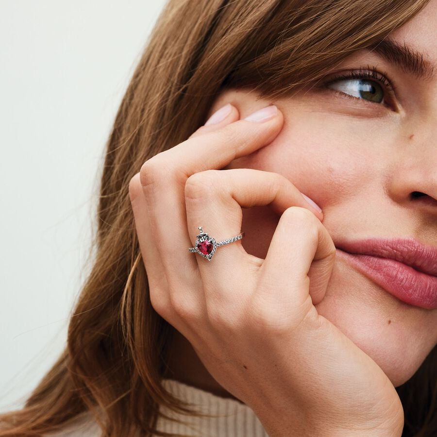 Disney x Pandora Villains Evil Queen Ring